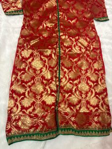 Elegant Ethnic Red &amp; Gold Kurta