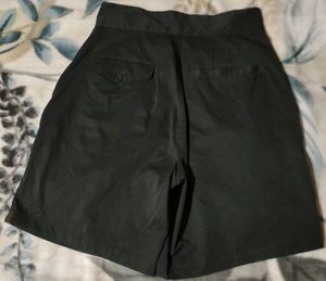 Unisex Knee Length Shorts