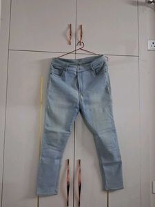 Light Wash Skinny Jeans