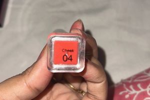 Me-On Matte Cheek Shade Lipstick