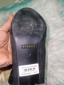 The almost new black heel