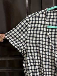 Pretty Check Top With Tying Style For Sale