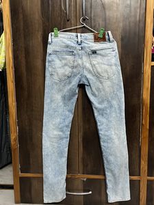 A Jeans By Lee Straight Fit