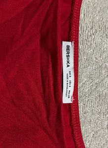 BERSHKA Red Long Sleeve Crop Top size xs