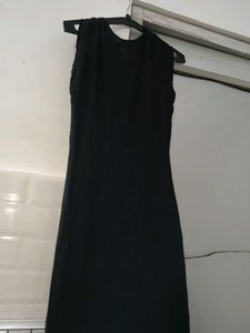 Elegant Black Maxi Dress