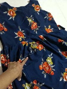 - Set of 3