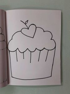 Mini Colouring Book🧁