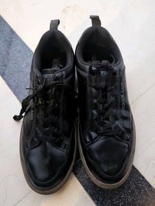 Men's Black Sneakers