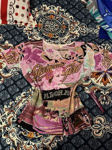 Glamour Girl Aloha Top