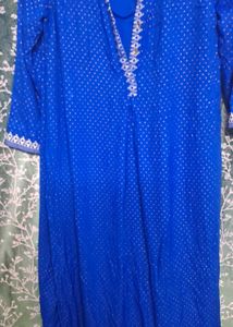 BELLA MAMA Three Fourth Sleeves Maternity Kurta