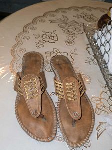 TAN BROWN FLAT SANDALS