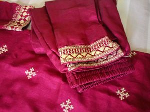 Embroidered maroon Kurta Set