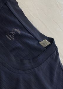 Adidas Men's Navy Blue T-Shirt