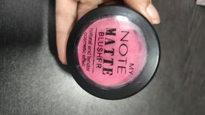 Note Broken Blush