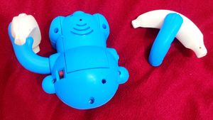 Electronic Fun Blue Monkey Toy ( New broken)