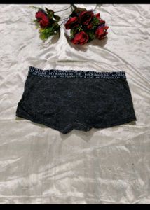 FREEGUN Black Trunks
