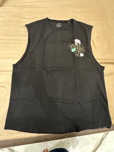 last price Graphic Print Sleeveless T-Shirt
