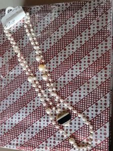 BEAUTIFUL LONG PEARL &amp; HEART CHAIN