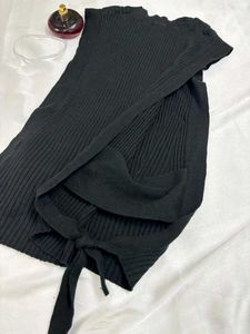 Sleeveless Knit Top