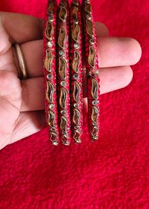 Set of 4 Red Stone &amp; Gold Bangles