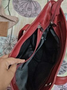 Dressberry Chic Red Handbag 👜