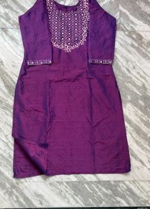 Elegant Purple Kurta Set with Embroidery