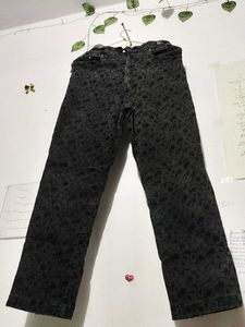 💖 Stylish Skull Print Jeans 🎀