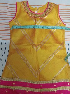 Girls Yellow &amp; Pink Ethnic Kurta Set