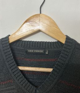 Woolen Sweater For Men’s