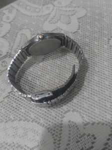 Vintage Titan Analog Wrist Watch