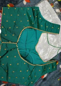 Beautiful Rama Green Blause