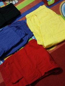 4 Leggings