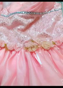 Sleeveless Pink Partywear