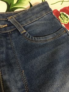 Black Lee- High-Waist Bootcut Jeans