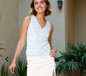 Floral V-Neck Tank Top