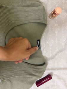 Ribbed Knit Cropped Top