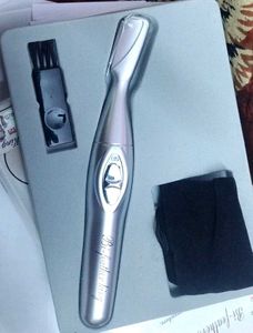 Bi-feather King Eyebrow Maker