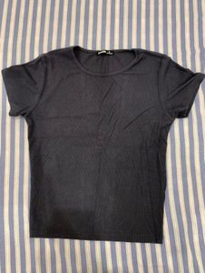 Basic Ribbed Black T-Shirt