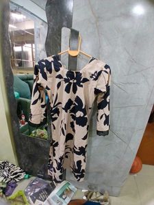 Elegant Floral Kurti with Black Pants