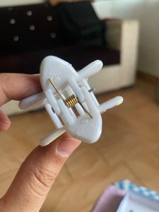Cute Star Shaped Hair Claws