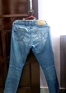 Limited! Levi's Women 711 skinny Jeans