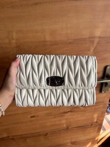 Chic Quilted White Shoulder Bag