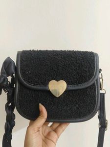 Black Heart Crossbody Bag