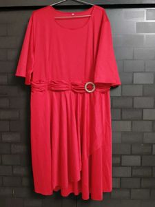 Elegant Red Party Dress