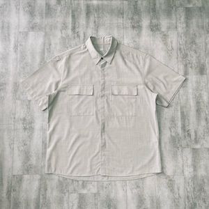 Men's Casual Button-Down Shirt