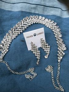 Sparkling Rhinestone Choker and Earring Set