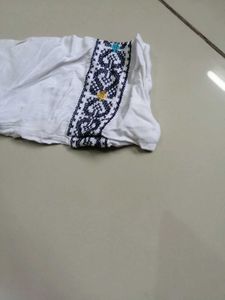 White Embroidered Kurta