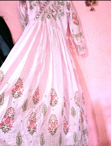 🌸Embroidered floral printed kurti 🌿