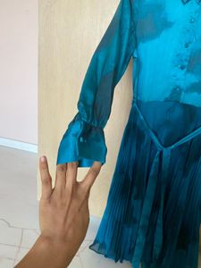 👗AND brand (COMPLETELY NEW) Midi Dress