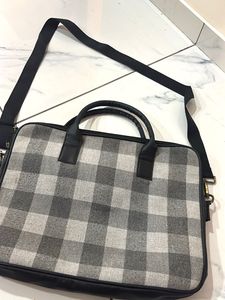 Stylish Plaid Laptop Bag